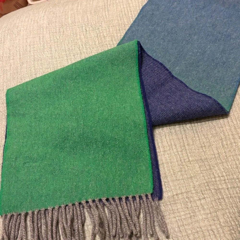 Hogarth Scotland Lambswool Ombré Scarf